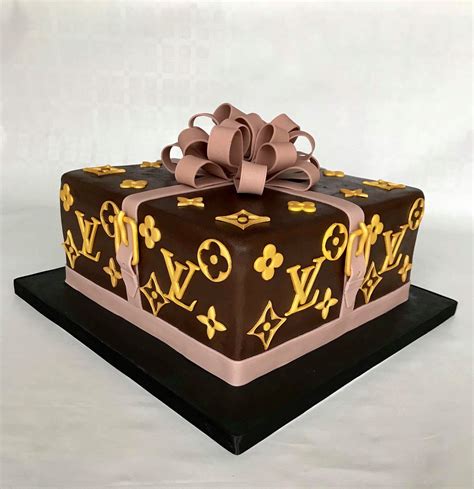 happy birthday louis vuitton cake|louis vuitton birthday cake ideas.